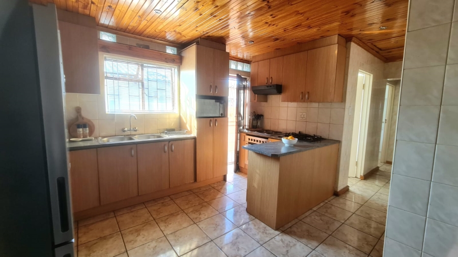 2 Bedroom Property for Sale in Belhar Western Cape